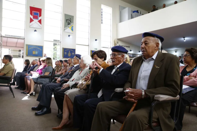 Evento no Museu do Expedicionário celebrou os aniversários da Legião Paranaense do Expedicionário e da Casa do Expedicionário, e contou com presença de ex-combatentes (Henry Milléo/Gazeta do Povo)