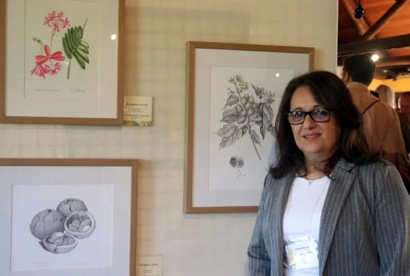 A artista Ana Deliberador