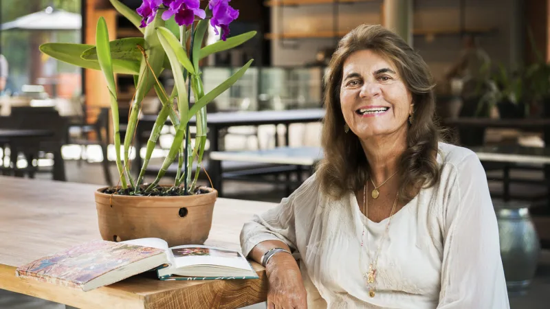 Rosita Beltrão Rischbieter, a proprietária da Orquidaria Rosita, fará um tour guiado pelas cinco estufas do espaço no dia 9 de setembro.
