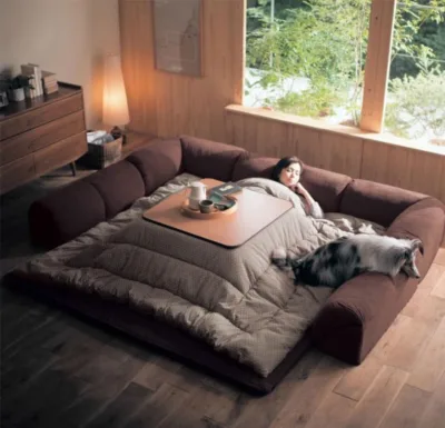 Kotatsu é alternativa para manter o corpo aquecido. Foto: Belle Maison