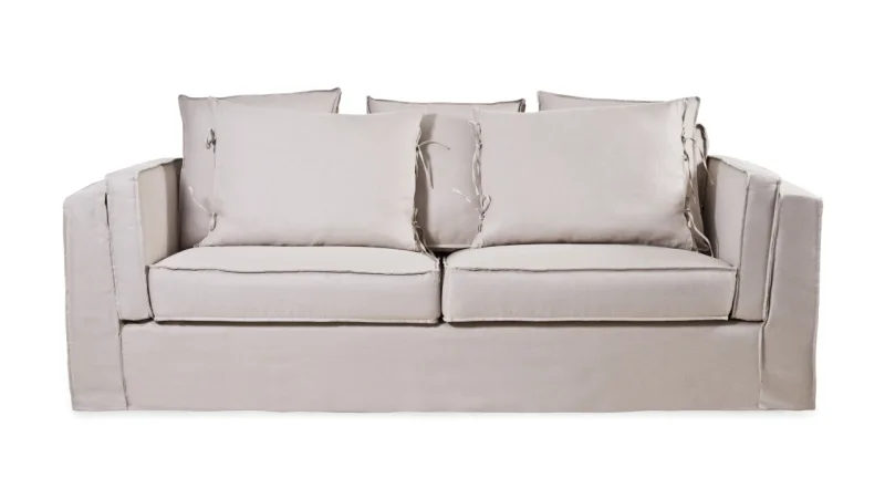 Sofá Molino com capa é composto por almofadas decorativas de diversos tamanhos e capa em linho natural.  Cores sob consulta.
De R$ 27.886, por 10.457,25.
