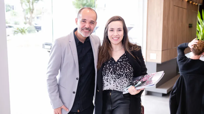 Valter Zocaratto e Monique Mazurkievz