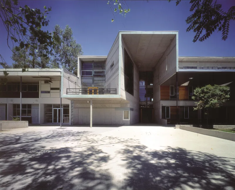 Facultad de Matematicas de Santiago, Chile. Crédito: Divulgação