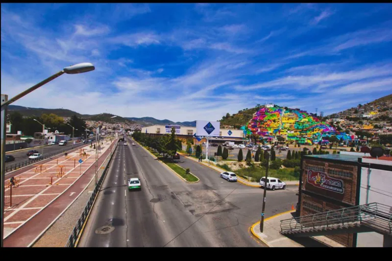 Comunidade de Las Palmitas, na cidade de Pachuca, no México ganhou nova vida após intervenção de arte de rua.