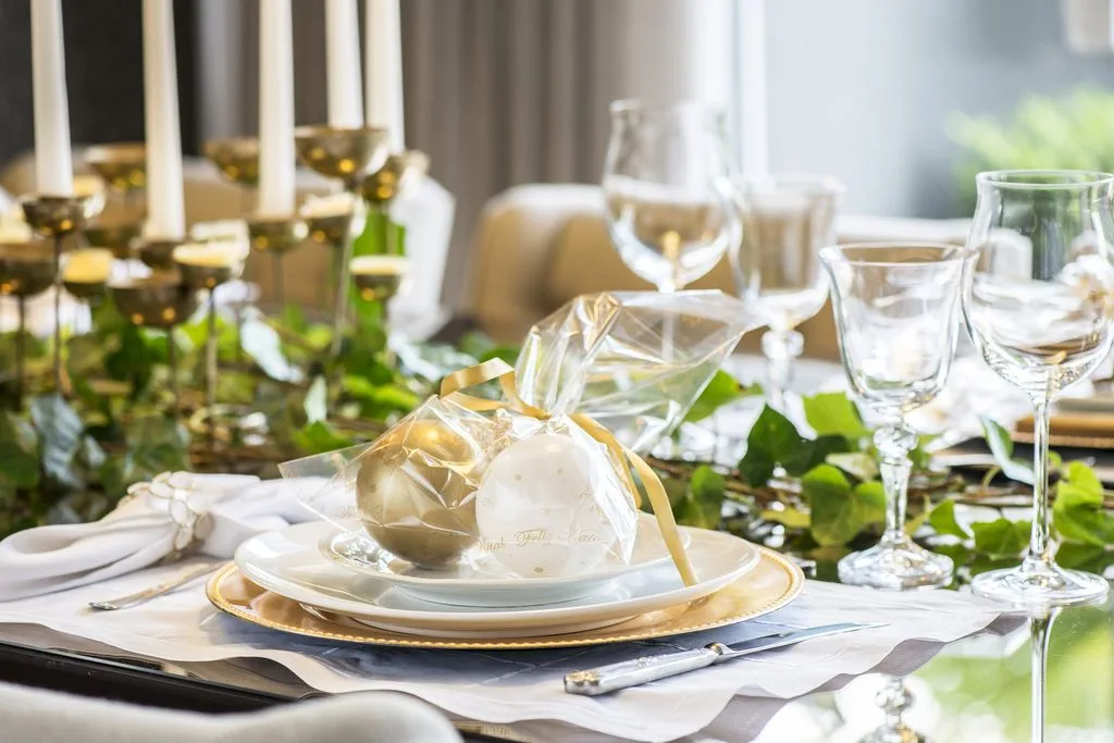 Decoração de mesa de natal de Camila Motta e Carla Ribas. Foto: Letícia Akemi / Gazeta do Povo.