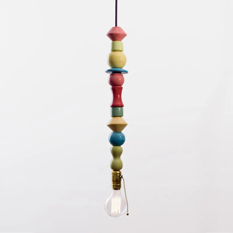 Pendente primavera. Na Casa que tem, R$ 480.