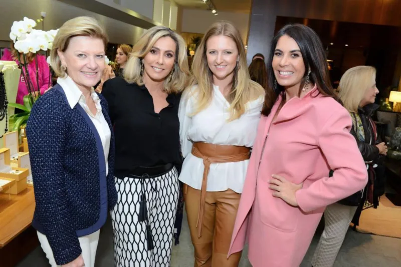Vera Pisani, Andréa Omeiri, Daniela Pisani e Márcia Almeida.
Foto: Gerson Lima / Divulgação