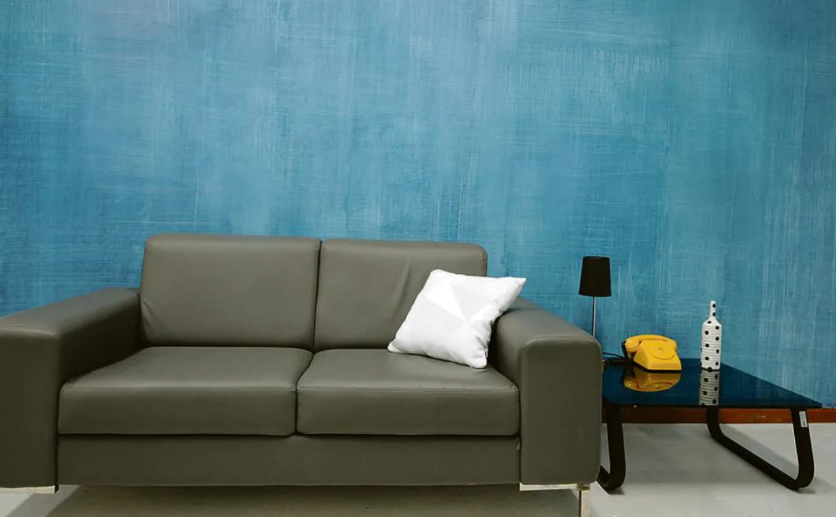 O efeito jeans renova o ambiente e combina com uma decoração moderninha.  Fotos: Divulgação/Tintas Coral.