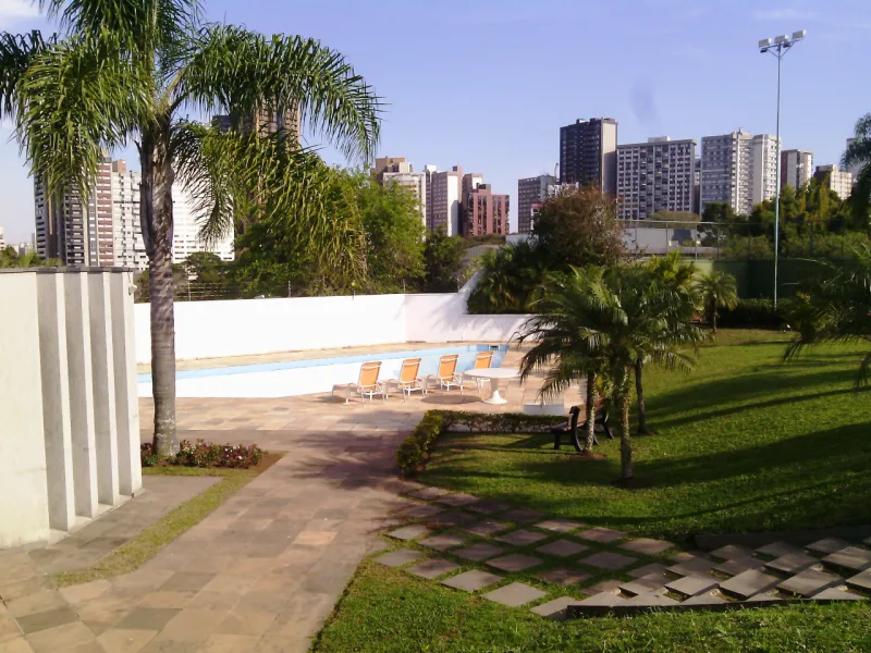 Área externa onde será montada a Praça Casa Cor e tenda de festa para eventos durante a mostra de 2016.