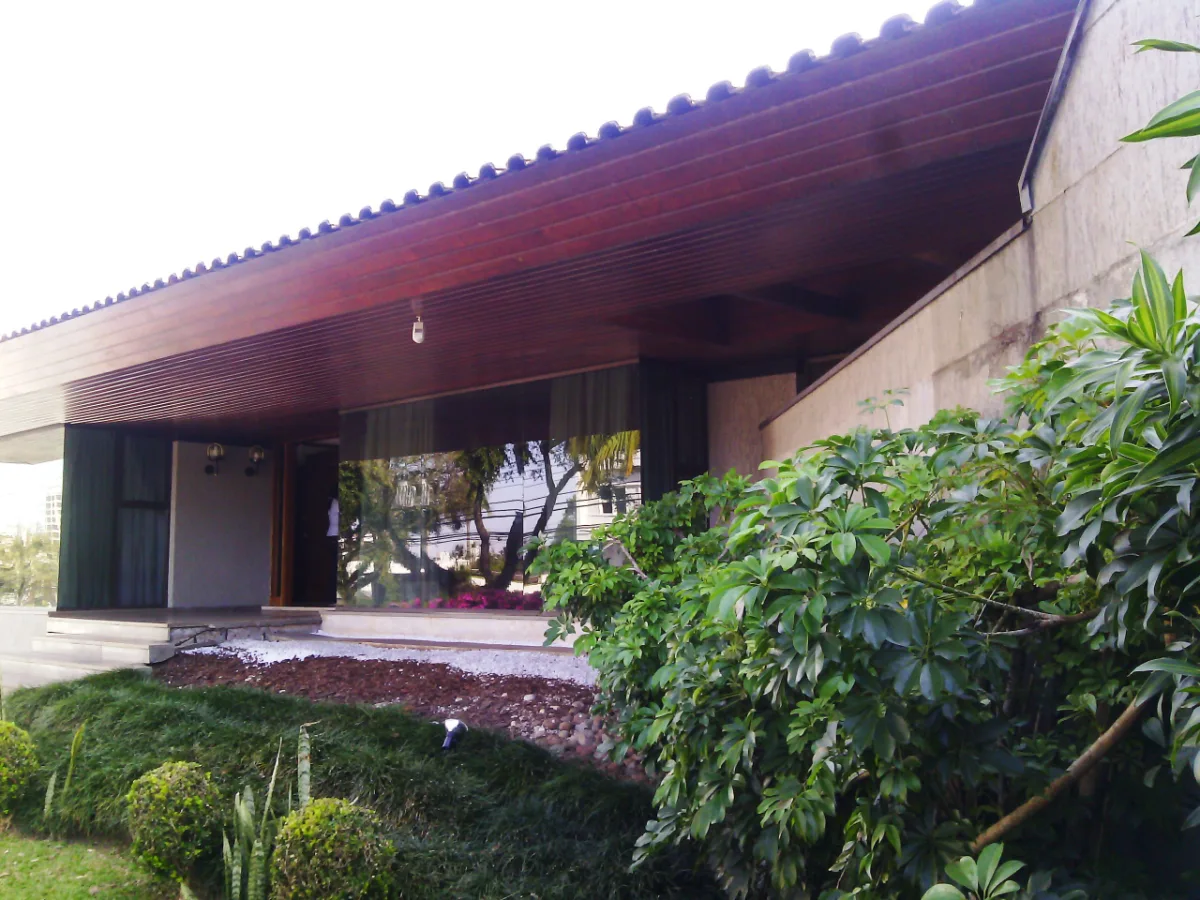 Imóvel com projeto de Julio Pechman onde será realizada da Casa Cor 2016.