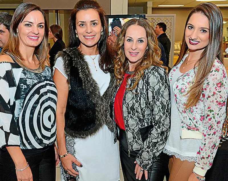 Anelise Munaretto Andreassa, Daniele Viesser, Raquel Frizzas e Camila Frizzas. Fotos: Gerson Lima/Divulgação