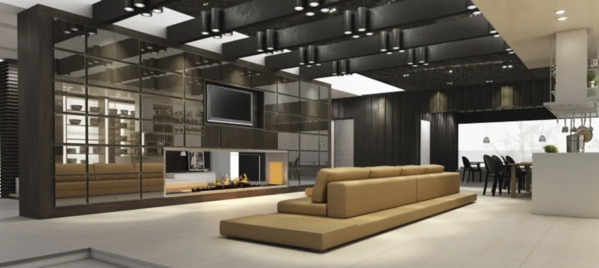 Sala ampla com home theater da Especialle e televisão embutida na estante espelhada