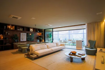 Apartamento decorado traduz exuberância da floresta tropical em projeto de arquitetura de interiores