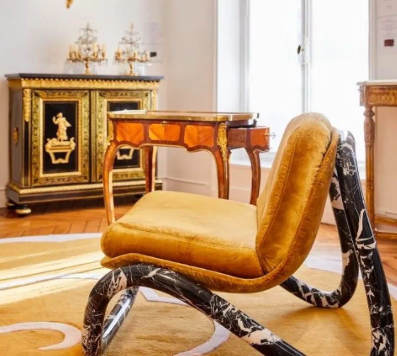 Poltrona por Pierre Gonalons, Galerie May
