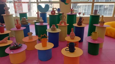 DW! ocupa o centro de São Paulo com instalações artísticas, design e mobiliário; confira
