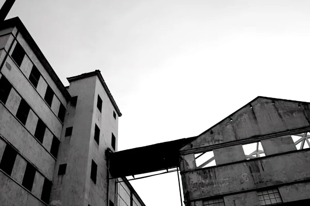 Iaskara Florenzano lança livro inédito sobre o patrimônio industrial de Curitiba no próximo dia 17 na Biblioteca Pública do Paraná