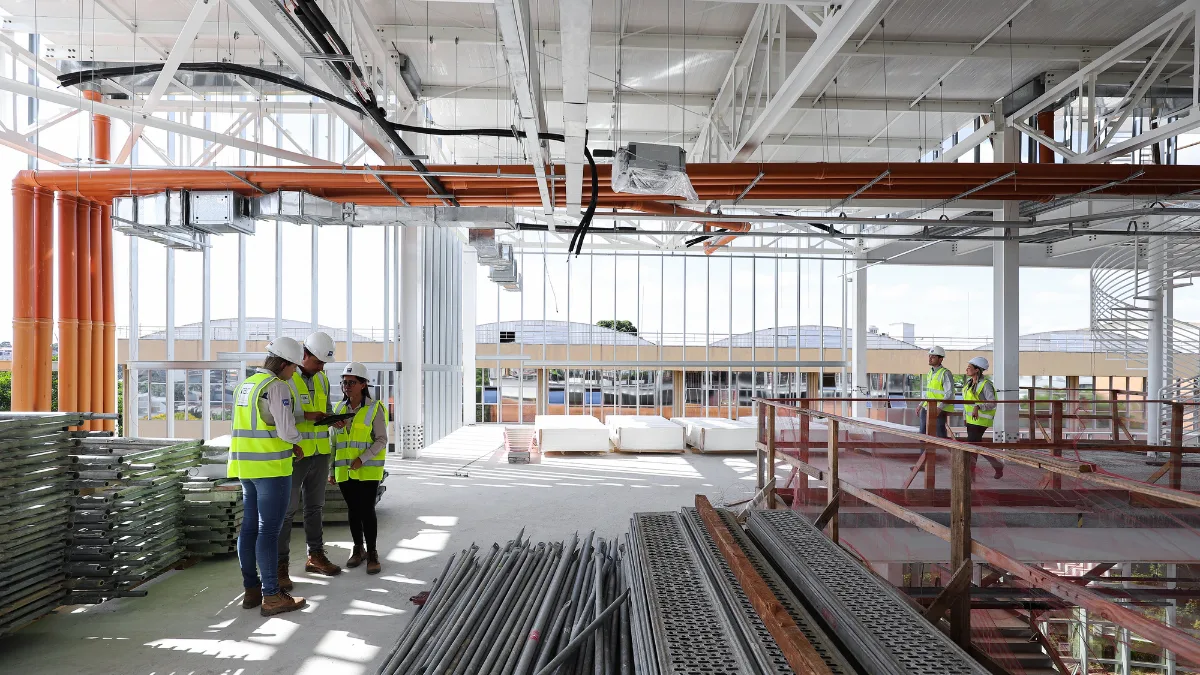 Imagem de obra no SEBRAE, atendida pela construtora RAC.