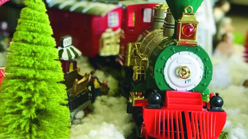 As tradicionais cores verde, vermelho e dourado permanecem em alta e remetem à tradição.