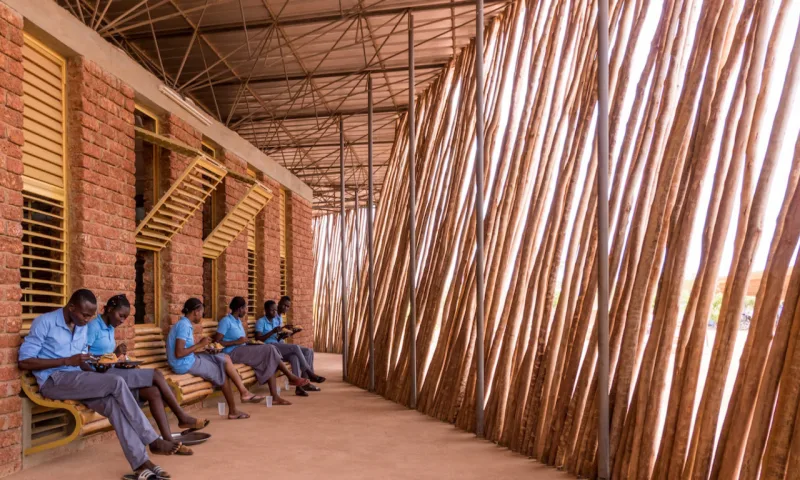 Escola Secundária de Koudougou, em Burkina Faso