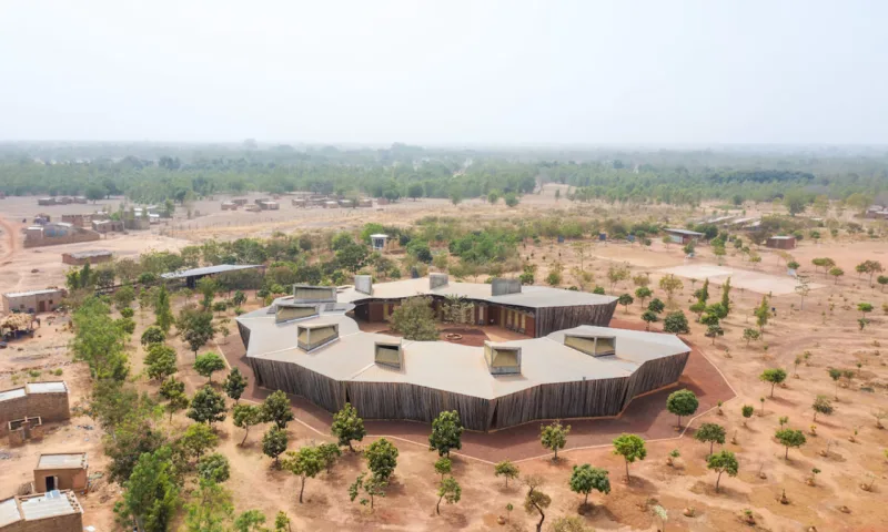 Escola Secundária de Koudougou, em Burkina Faso