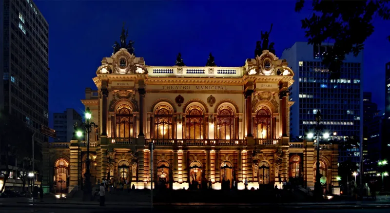 O Theatro Municipal de São Paulo abrigou os eventos da Semana de Arte Moderna.