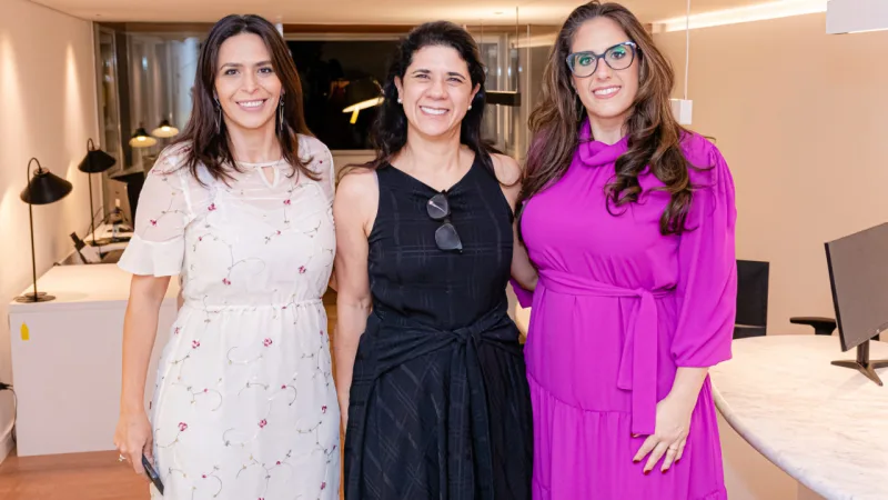 Angelica Souza, Luciana Gibaile e Letícia Pangracio.