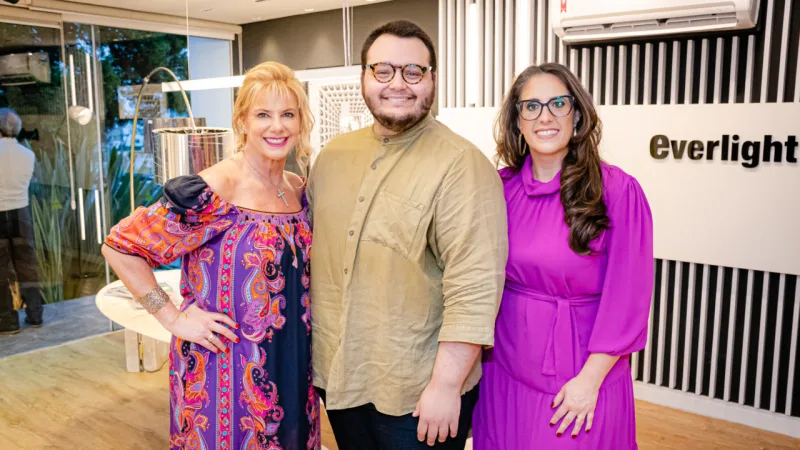Soraya Ribas, o editor de HAUS, Luan Galani, e Letícia Pangracio.