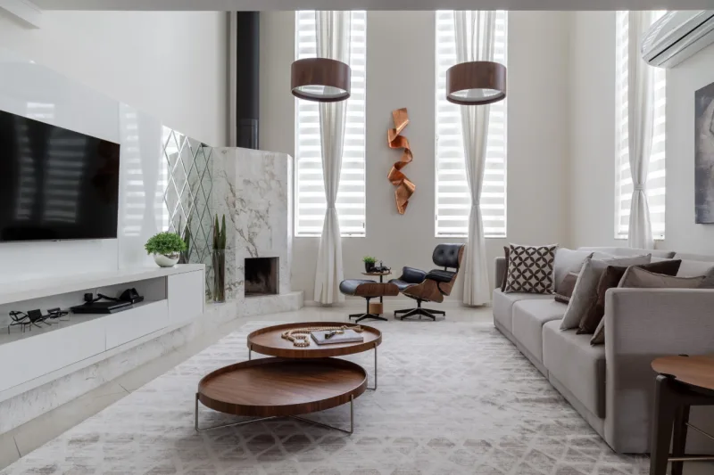 5 casas amplas, espaçosas e modernas para inspirar seu projeto
