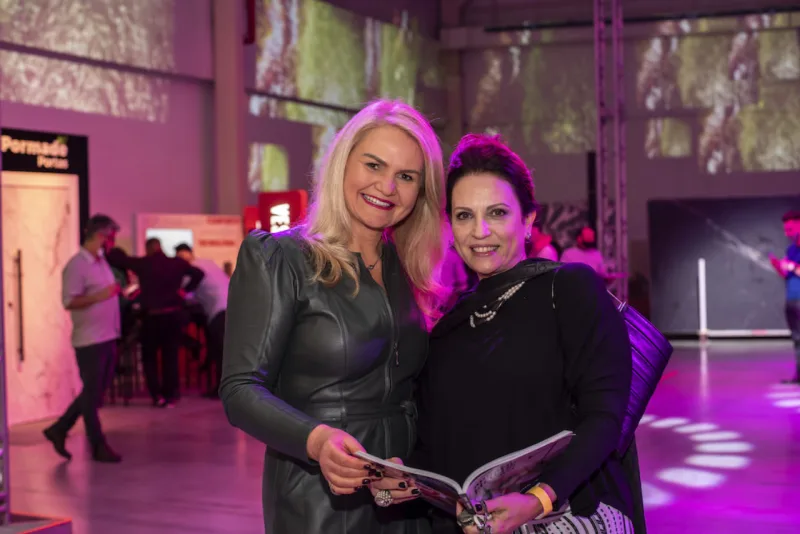 Vera Lúcia Halicki e Silmara Pimpão.