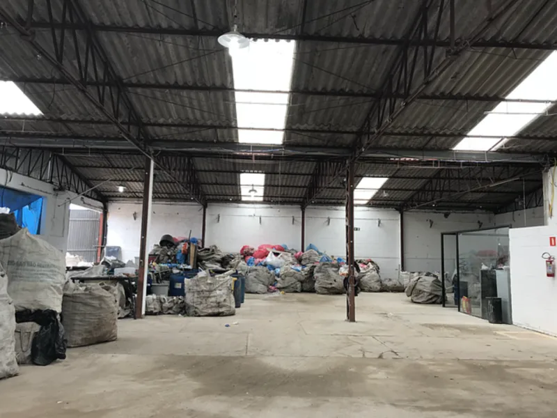 Área que será repensada por estudantes tem 108 m².