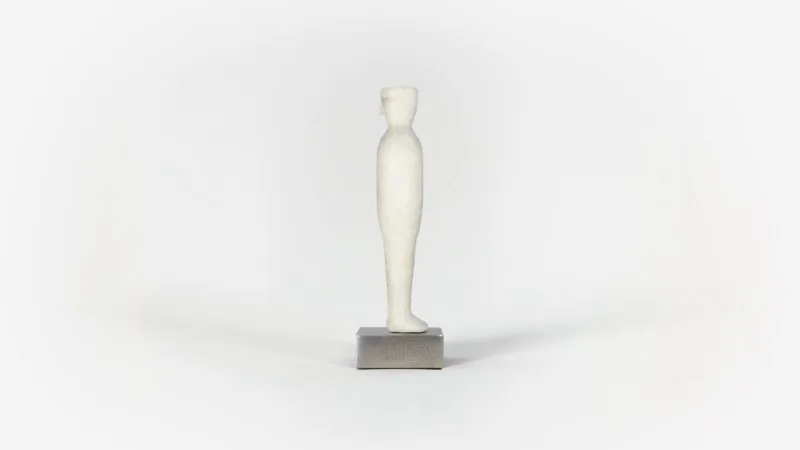 Curupira é inspiração para o troféu, reconhecendo a importância do passado e do olhar para o futuro no desenho dos projetos para um mundo melhor.