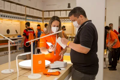 Curitiba ganha 1ª loja oficial da Xiaomi com descontos de até 50% em eletrônicos e produtos para casa