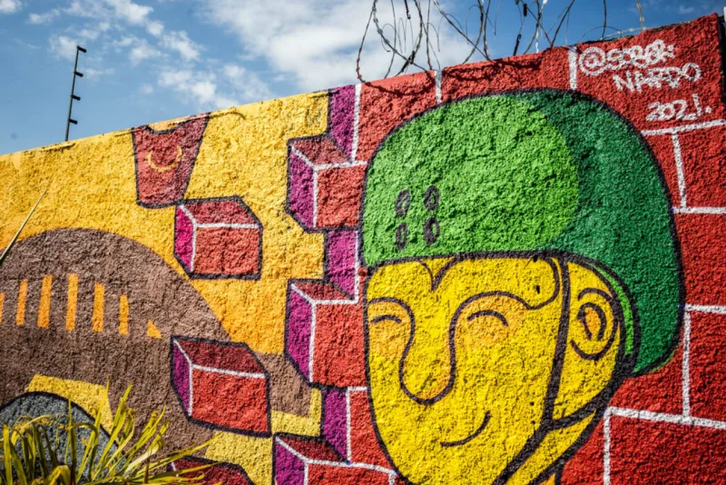 McDonald’s convida grafiteiros para transformar restaurantes pelo Brasil