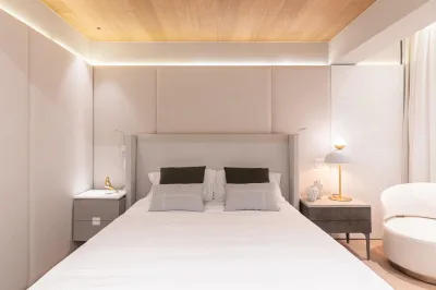 Arquiteto transforma quarto compartilhado por irmãos em 2 suítes personalizadas