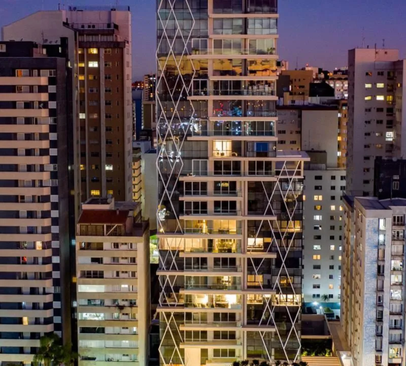 Llum, da Laguna, que fica no bairro do Batel, foi eleito o edifício mais sustentável do mundo.