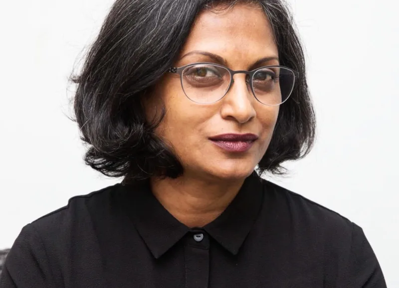 Marina Tabassum foi eleita pela revista "Prospect" uma das principais pensadoras da arquitetura contemporânea.