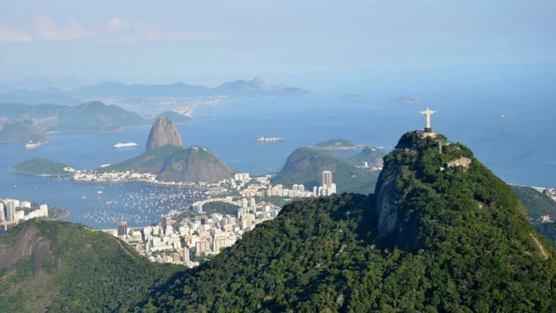 Cidade-sede do evento, o Rio de Janeiro foi eleito a primeira Capital Mundial da Arquitetura pela Unesco e pela UIA, em 2019.
