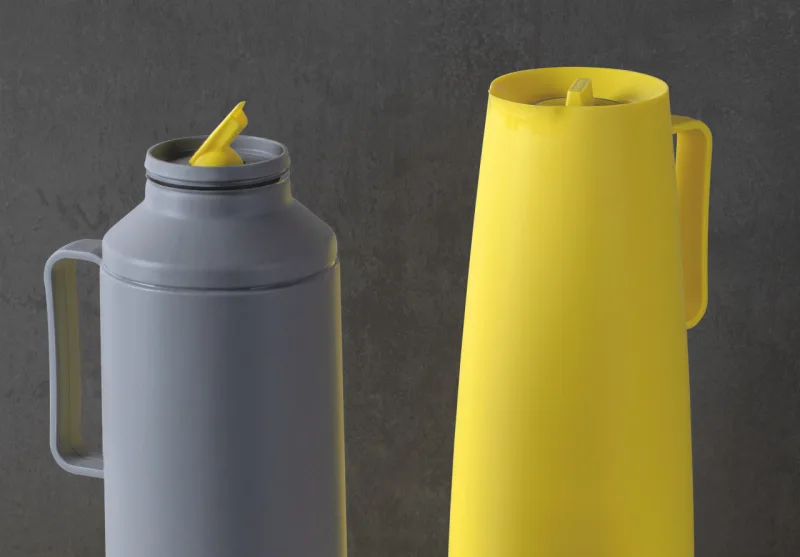 Marca brasileira premiada lança edição limitada de garrafas térmicas nas cores do ano da Pantone